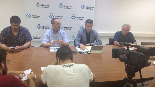 Els regidors Juan Carlos Jerez i Miquel Àngel Vadell (centre de la imatge) han explicat en roda de premsa l'estat dels expedients. Foto: AJ
