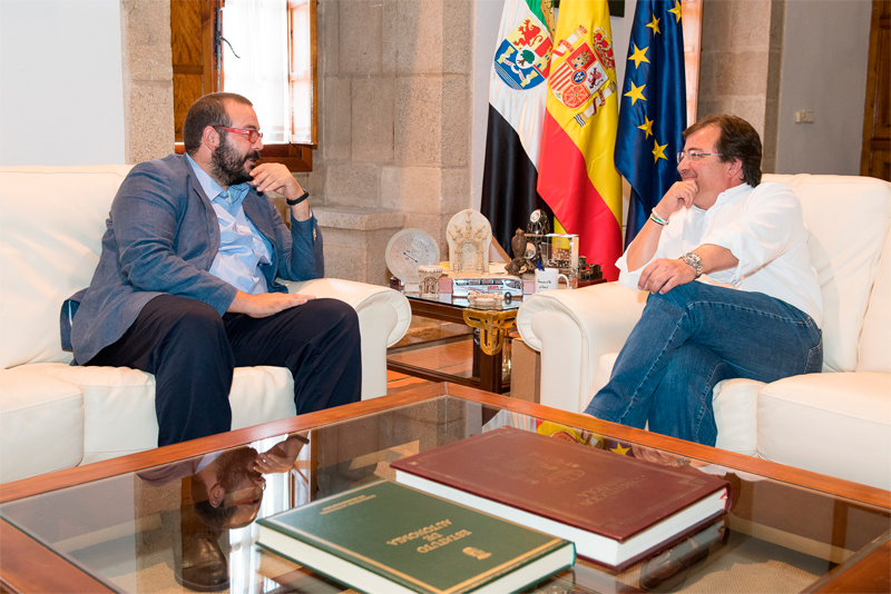 Visita al president d'Extremadura, Guillermo Fernández Vara